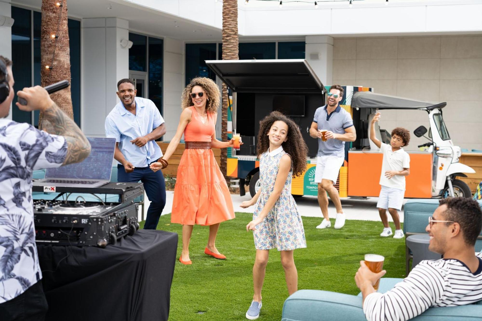 Aloft Orlando Lake Nona Екстериор снимка